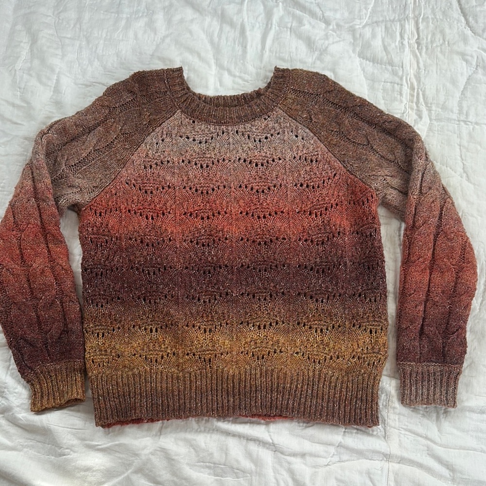 Brown and Orange Crew Neck Sweater with Scallop Pattern